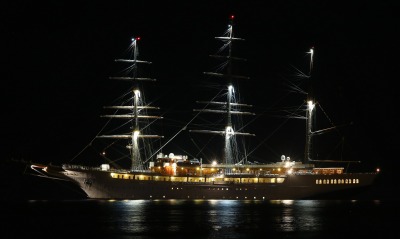 парусный корабль яхта ночь
